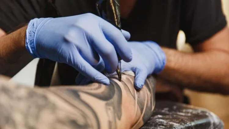 This is the relationship between tattoos and cancer