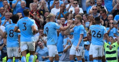 Manchester City beats Liverpool in the English Premier League this season