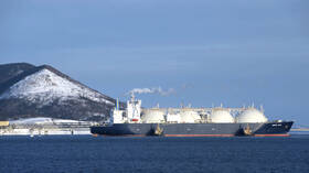 Russian Federation… The new  Sakhalin-2  project’s operator begins operations.