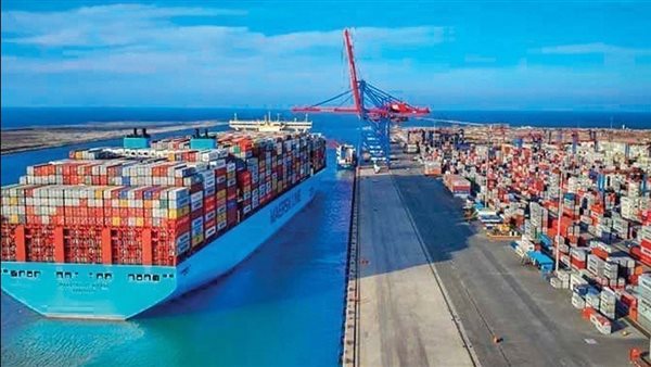 Port Said ports handle 21 ships