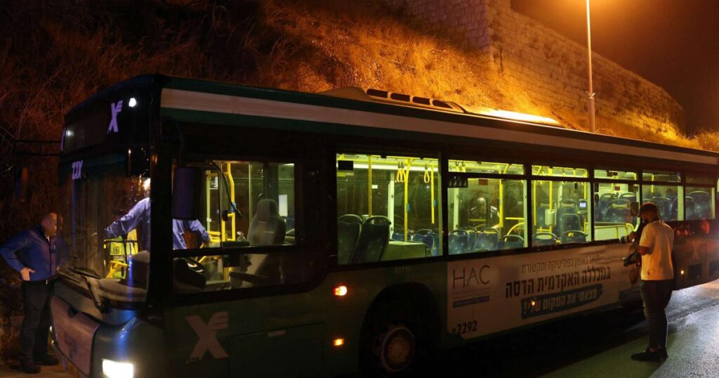 Shot attack on a bus of Jewish worshipers in Jerusalem