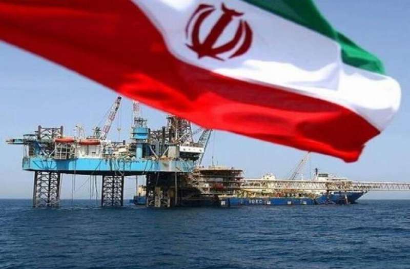 Iran has started constructing the offshore Esfandiar oil field.