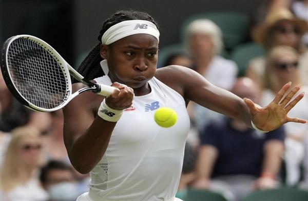 Coco Gauff advances to the third round of the US Open