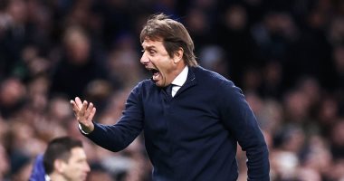 Conte: Playing 13 matches in the 43 days before the World Cup is crazy