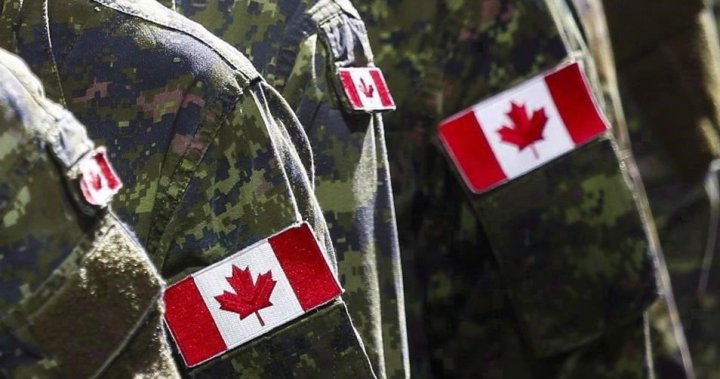 Liberal government defends military’s COVID-19 vaccine mandate amid review