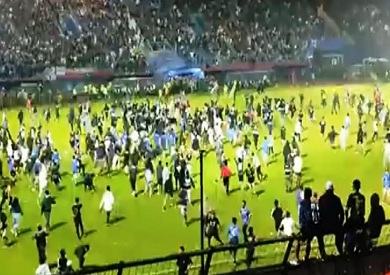 Indonesia forms team to investigate fatal stampede at soccer stadium