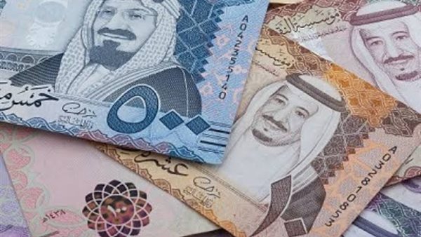 The price of the Saudi riyal today, Wednesday, October 5, 2022, against the Egyptian pound at the end of banking transactions