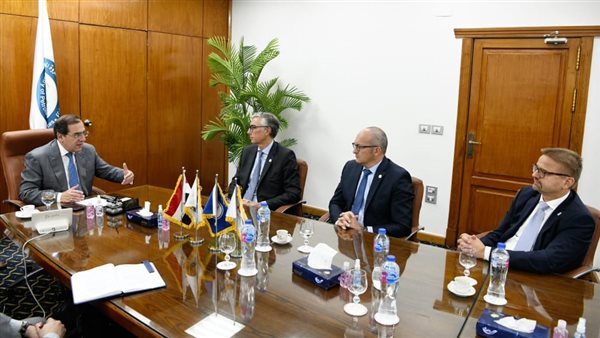 The Minister of Petroleum discusses enhancing the investments of the global energy company Total in the Egyptian market