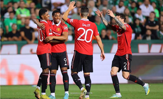 Manchester United regain its balance with a hat-trick against Omonia Nicosia