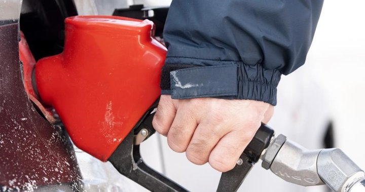 Nova Scotia gas prices rise by 8 cents ahead of Thanksgiving long weekend