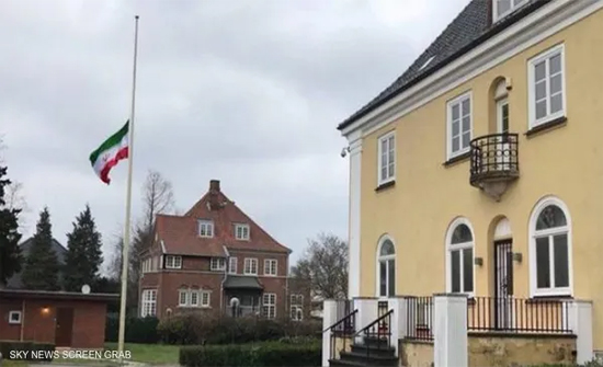 Danish police arrest a knife-wielding man at the Iranian embassy