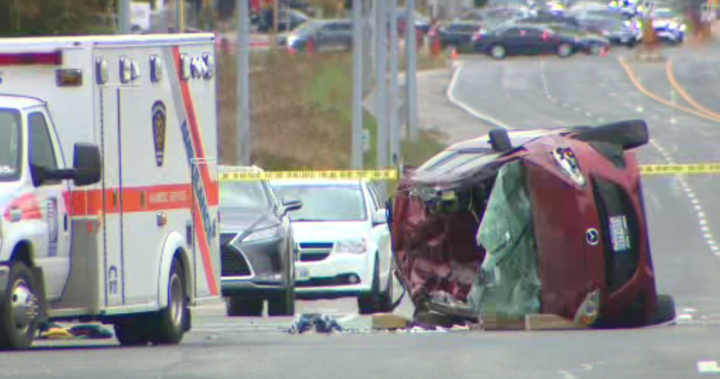 1 dead, 2 hospitalized after multi-vehicle crash in Ajax: police