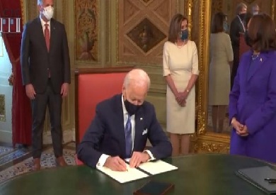 Biden signs a decree guaranteeing the safety of the transfer of personal data from the European Union