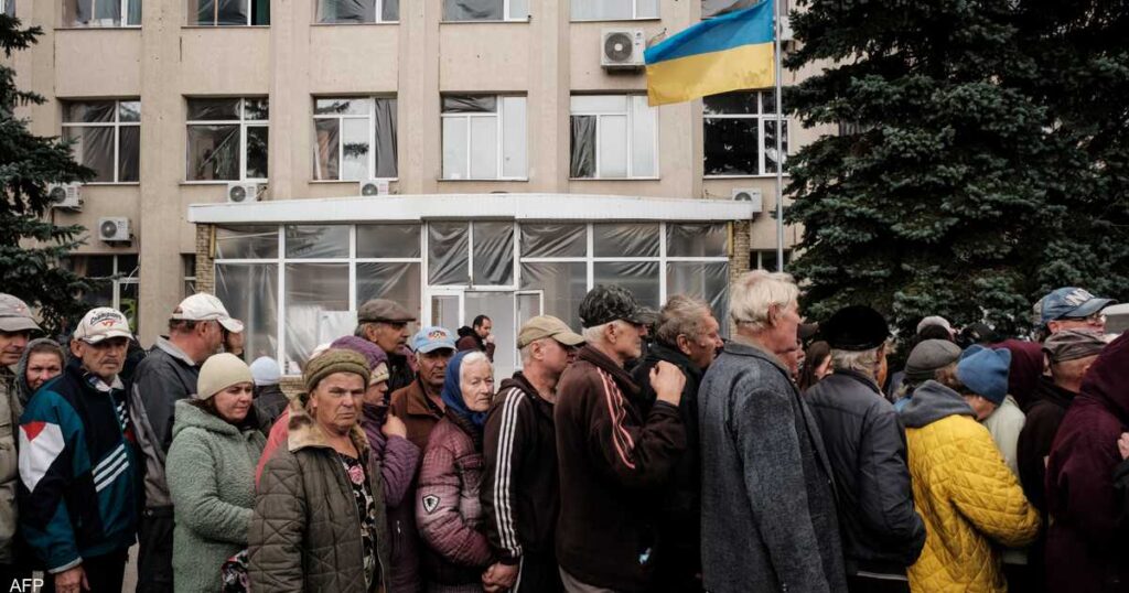 The International Monetary Fund gives Ukraine emergency aid