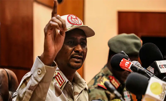 Sudan.. Daglo denies the existence of differences between him and Al-Burhan