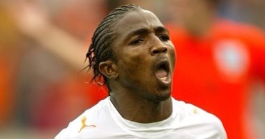 Goal Morning.. Bakari Kone handed the Netherlands with a missile goal in the 2006 World Cup