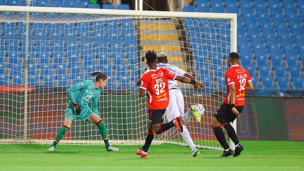 Al -Taie continues the victories with the pioneering points