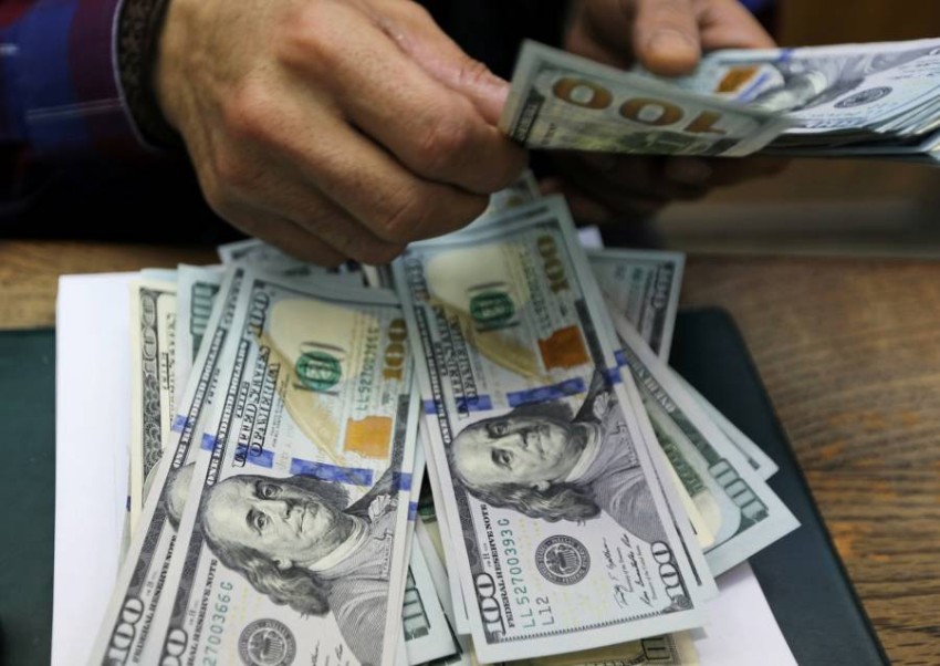 The dollar rises to the highest level against the yen in 24 years