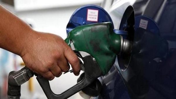 The countdown began to announce the new prices for gasoline and diesel