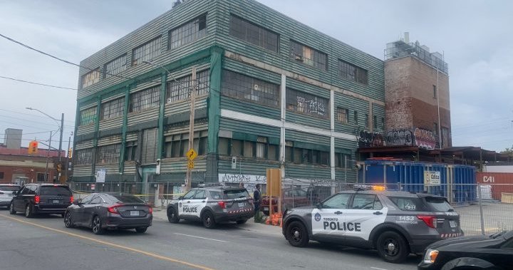 Possible human remains found in vacant Toronto building: police