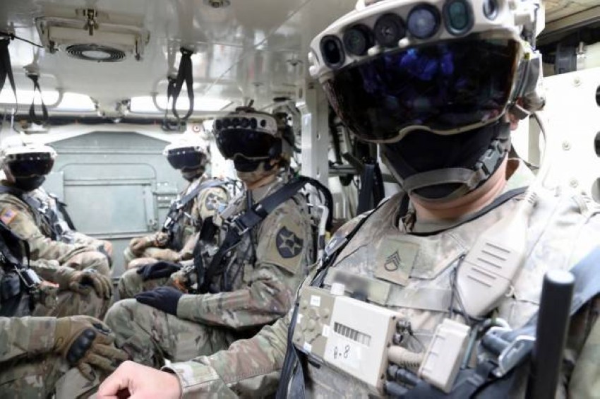 Microsoft army glasses cause fatigue for American soldiers