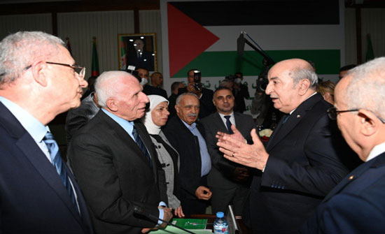 After years of division … the Palestinian factions expect to declare reconciliation under the auspices of Algerian