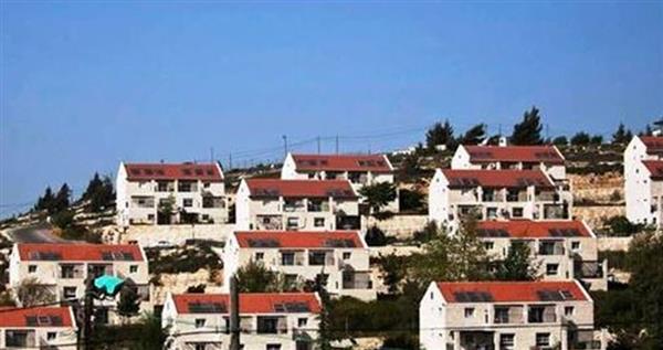 Shooting on an Israeli settlement north of “Ramallah” and the settlement guards kill one of the executors