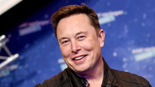 Elon Musk accuses Russia of seeking to kill the Starlink online system in Ukraine