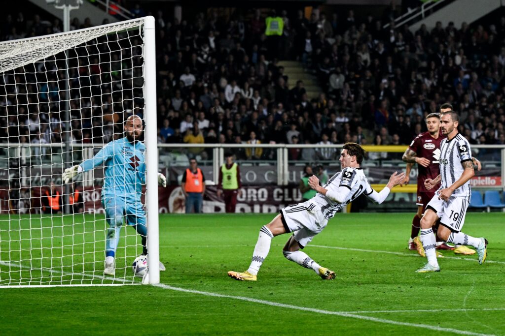 Juventus settles the Derby Turin with a deadly goal