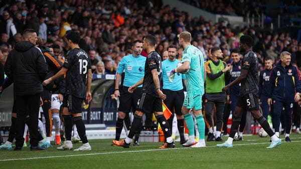 The Leeds and Arsenal match stopped due to the power outage