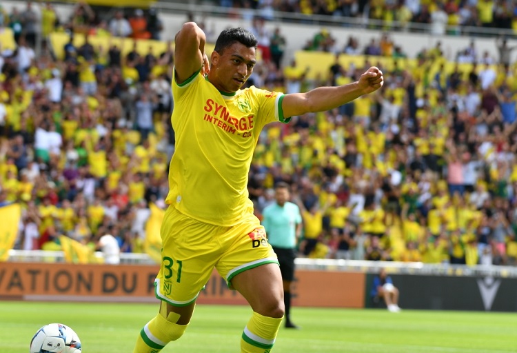 Pictures .. A penalty kicking the revolution of Mustafa Mohamed’s anger in Nantes