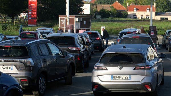 France .. continuing the strike and reducing the fuel supplies to the stations