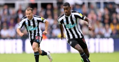 Newcastle announces the absence of its Swedish striker Alexander Isak from the World Cup