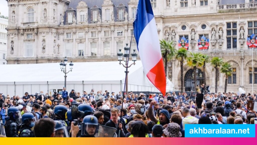 Thousands protest the high prices, amid an exacerbation of the oil crisis in France