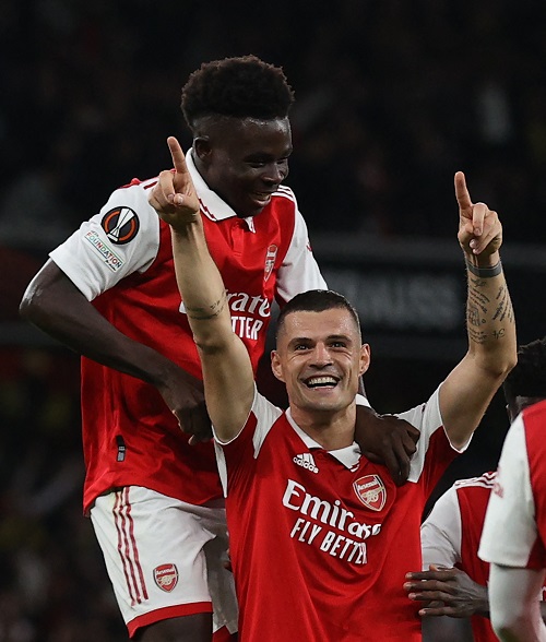 Arsenal defeats Eindhoven and qualifies for the price of the European League final