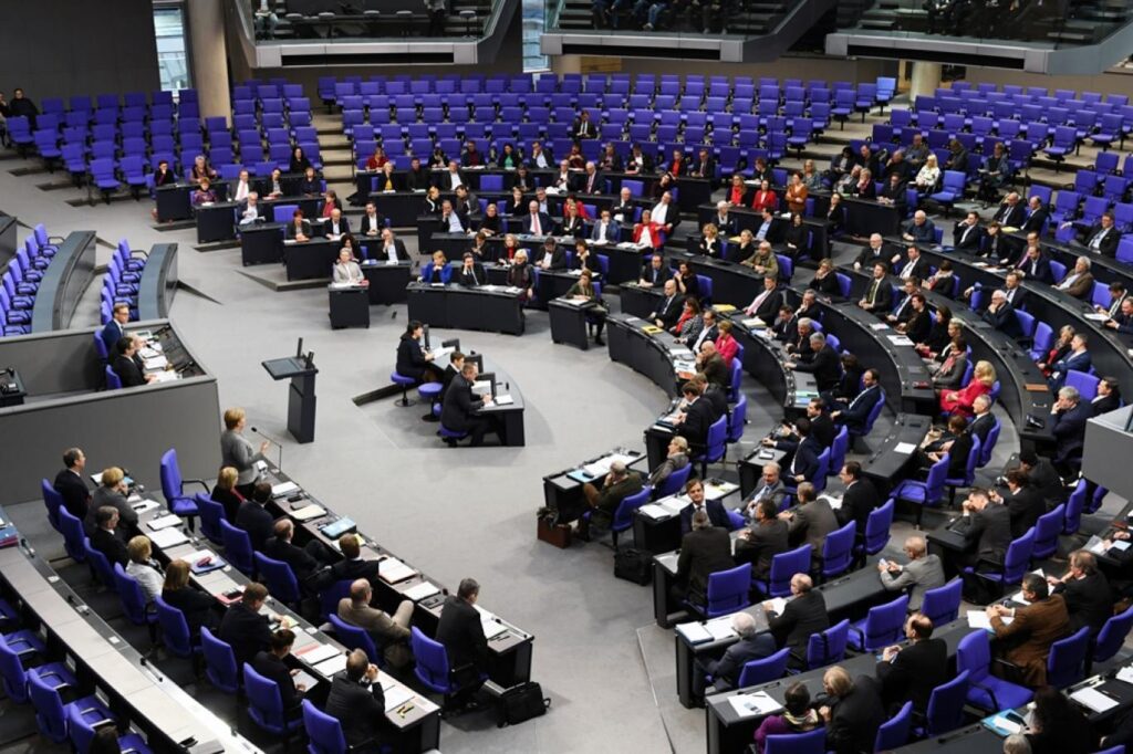 The German parliament paves the way for 200 billion euros to curb energy prices