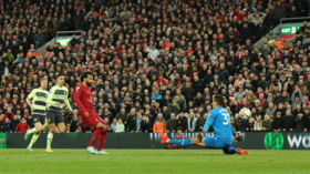 Guardiola: The chants of the Helburo Stadium do not represent Manchester City