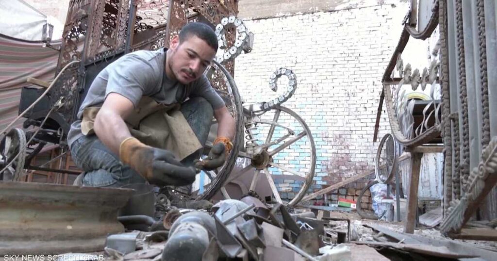 An Egyptian artist who turns scrap into great artwork