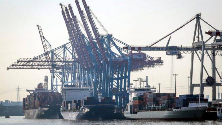 China demands Germany clarity on the acquisition plans on a container station in Hamburg Port