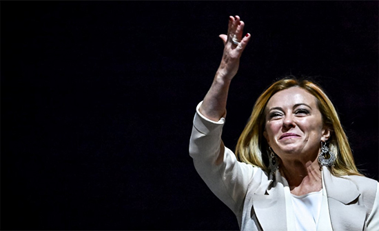 Meloni takes the constitutional oath as the first woman to head the government in Italy