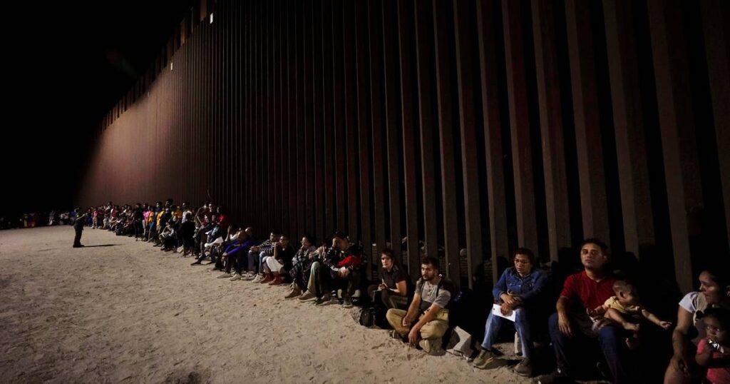 Illegal border crossings to US from Mexico hit annual high