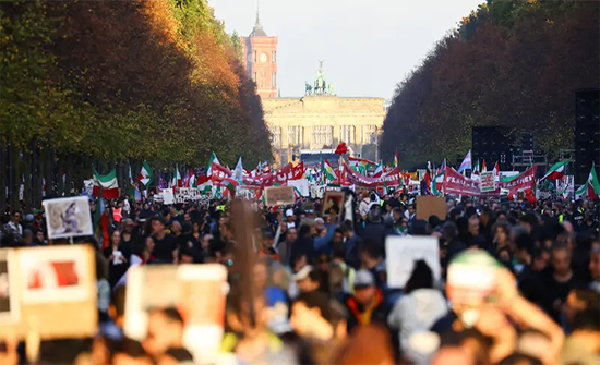 An anti -Iranian protest attracts tens of thousands in Berlin