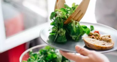 Learn the effect of leafy vegetables on your body