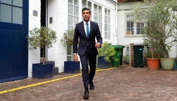 Sonak plans to move to live in the original headquarters of the British Prime Minister for 10 Downing Street