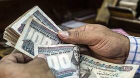 In front of the Egyptian pound, the dollar records a new rise and the Kuwaiti dinar is flying