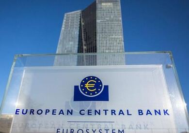 The European Central Bank raises interest rates by 75 basis points to combat inflation