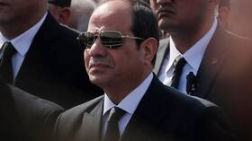 Egypt .. Al -Sisi issues a decision on the cars of the Egyptians