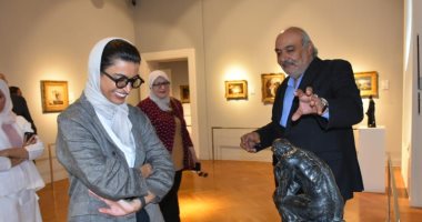 Fine Arts Sector receives Emirati Minister of Culture and Youth Noura Al -Kaabi