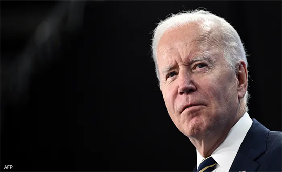 Biden gives his vote early in the midterm elections for Congress