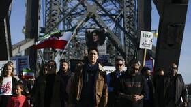 Trudeau is participating in a march in support of the demonstrations in Iran